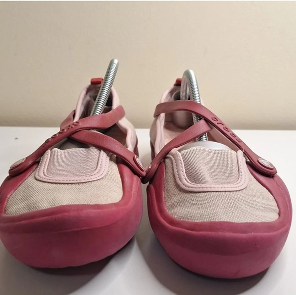 CROCS Celeste Cross Strap Mary Jane Slip On Red Pink Shoes Women'sSize 7 - Picture 3 of 8